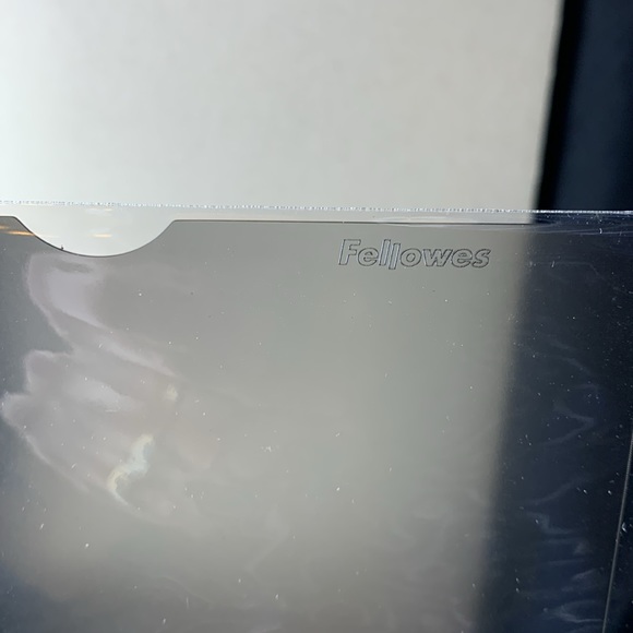 Fellows PrivaScreen laptop/monitor blackout Privacy Filter 20.1” / 510.5mm - Picture 11 of 15